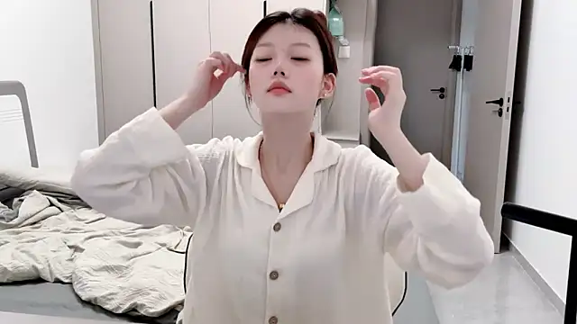 yangyang-1115 online show from 16, 9, 2025