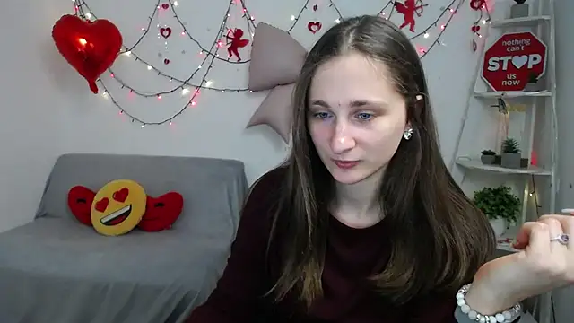 MichelLeee online show from 7, 2, 2026