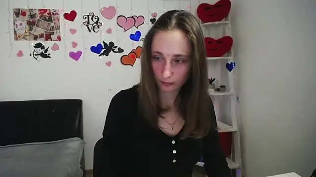 MichelLeee online show from 27, 2, 2025