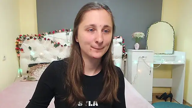 MichelLeee online show from 25, 3, 2026