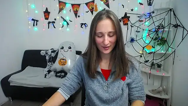 MichelLeee online show from 16, 10, 2025