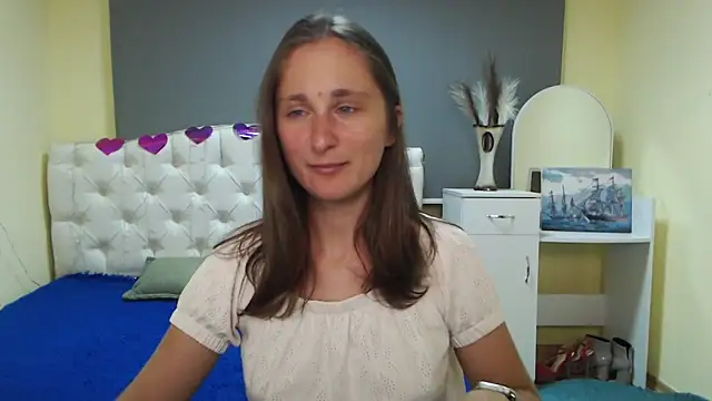 MichelLeee online show from 22, 9, 2025