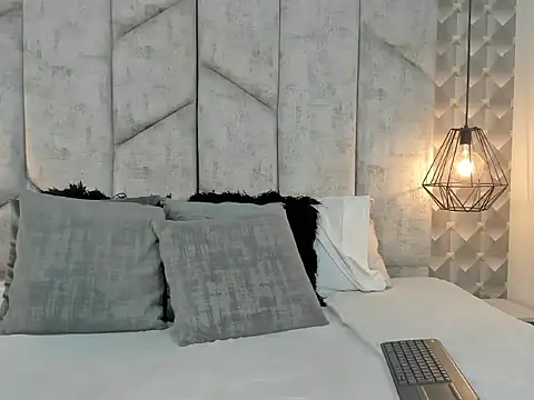 AshleyHill2 online show from 10, 1, 2026