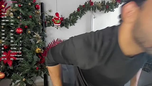 Snapshot of andrewChris_ chatting on 23, 12, 2024 andrewChris online show from 23, 12, 2024