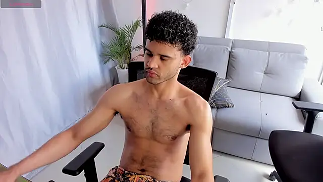 Snapshot of andrewChris_ chatting on 1, 3, 2025 andrewChris online show from 1, 3, 2025