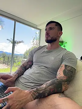 DimitriSullivan  online show from 17, 11, 2025