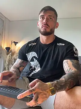 DimitriSullivan  online show from 24, 2, 2026