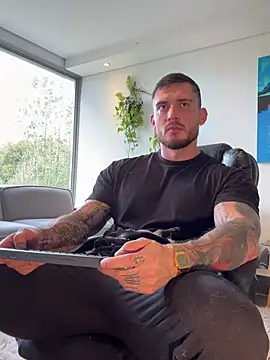 DimitriSullivan  online show from 15, 4, 2026