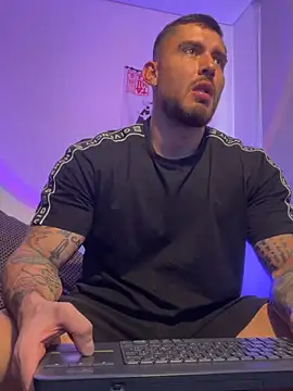 DimitriSullivan  online show from 30, 5, 2026
