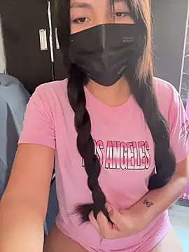 Velyn 18 online show from 7, 2, 2026