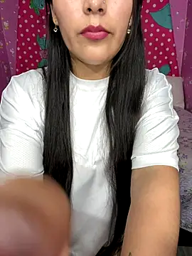 Velyn 18 online show from 25, 11, 2025