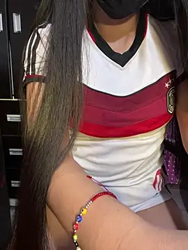 Velyn 18 online show from 15, 2, 2026