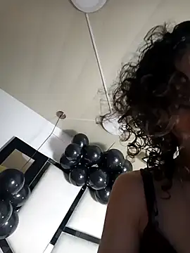 AriannaRussell  online show from 19, 3, 2026