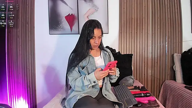 Ella Rousse online show from 22, 9, 2025