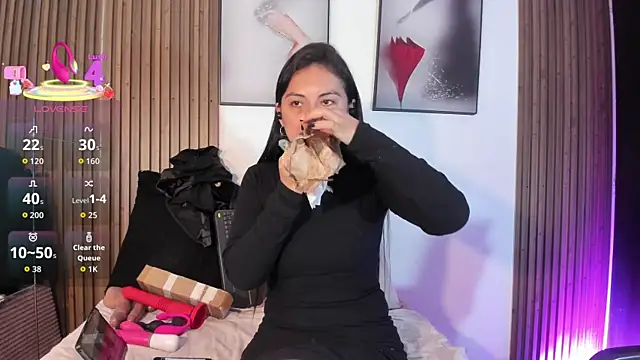 Ella Rousse online show from 2, 12, 2025