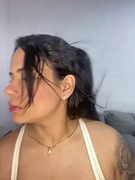 Leyna Kenet online show from 21, 12, 2024