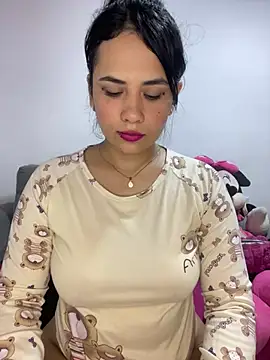 Leyna Kenet online show from 18, 1, 2025