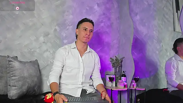 Snapshot of -Bruno-Bs chatting on 25, 9, 2025 -Bruno-Bs online show from 25, 9, 2025