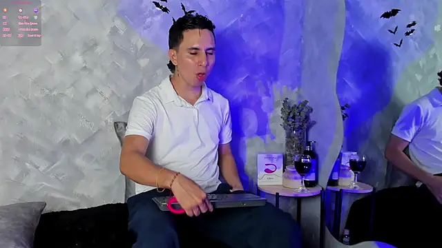 Snapshot of -Bruno-Bs chatting on 18, 10, 2025 -Bruno-Bs online show from 18, 10, 2025