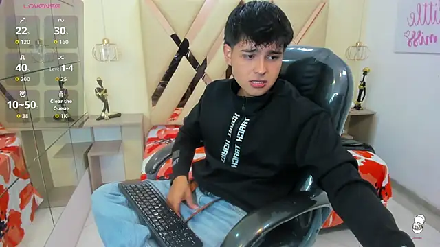 Snapshot of AndrewPherson chatting on 19, 9, 2025 AndrewPherson online show from 19, 9, 2025