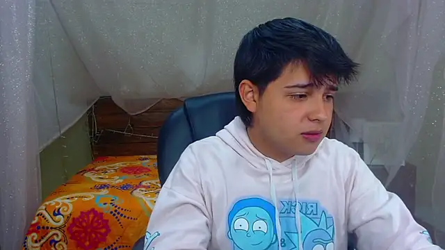 Snapshot of AndrewPherson chatting on 22, 2, 2025 AndrewPherson online show from 22, 2, 2025