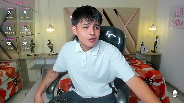 Snapshot of AndrewPherson chatting on 20, 9, 2025 AndrewPherson online show from 20, 9, 2025