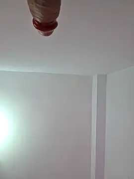 NeredaXxx online show from 30, 11, 2025