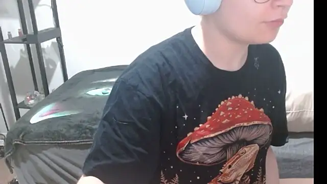 livcutebaby online show from 31, 12, 2024