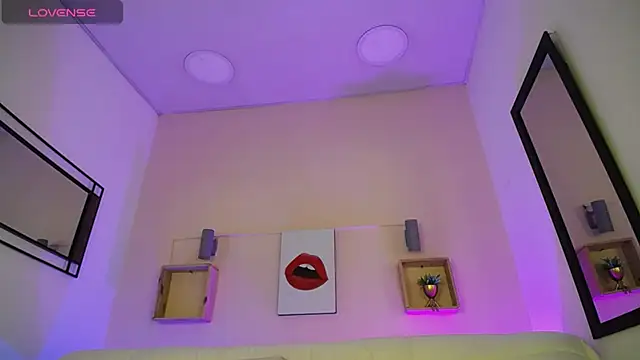 Aniie Doll online show from 15, 3, 2025