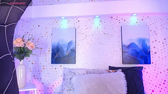 Aniie Doll online show from 6, 2, 2026