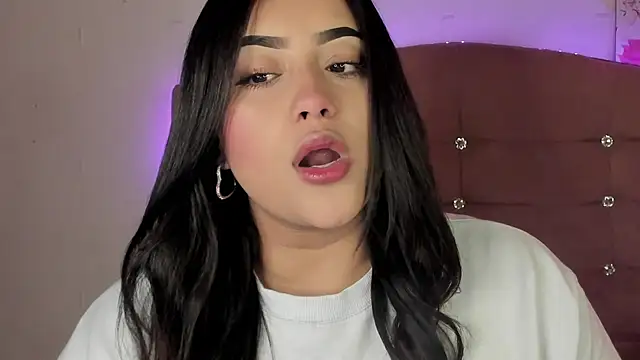 male couper online show from 30, 1, 2025