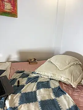 Valery hilthon online show from 29, 3, 2026