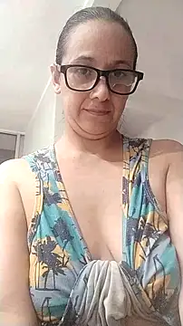 nicolle milf1978 online show from 24, 9, 2025