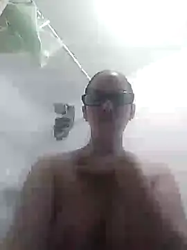 nicolle milf1978 online show from 6, 10, 2025