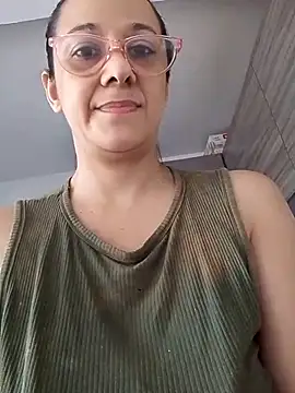nicolle milf1978 online show from 30, 6, 2026