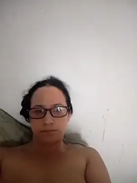 nicolle milf1978 online show from 16, 6, 2026
