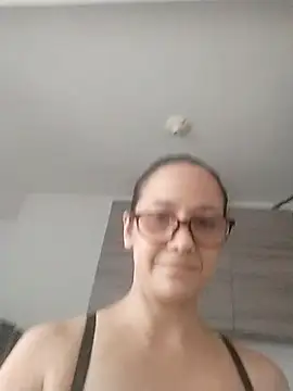 nicolle milf1978 online show from 9, 9, 2025