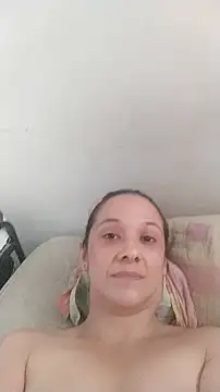 nicolle milf1978 online show from 24, 10, 2025