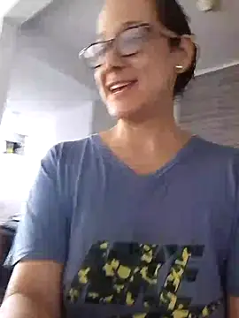 nicolle milf1978 online show from 11, 7, 2026