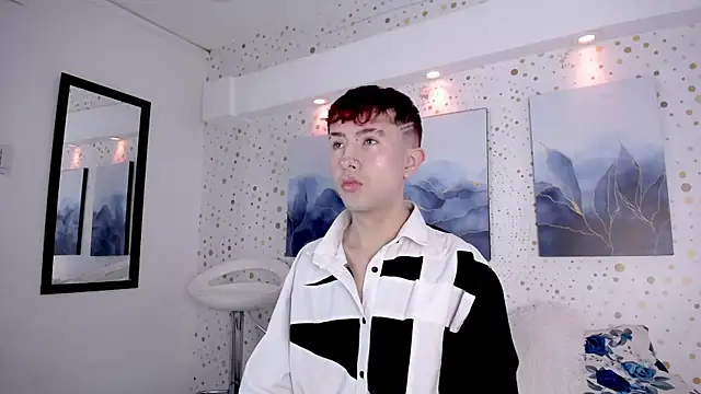 Noah Xitruxx online show from 11, 11, 2025