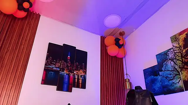 Noah Xitruxx online show from 6, 11, 2025