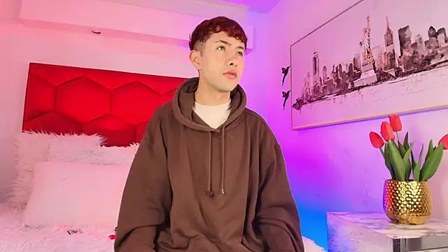 Noah Xitruxx online show from 1, 12, 2025