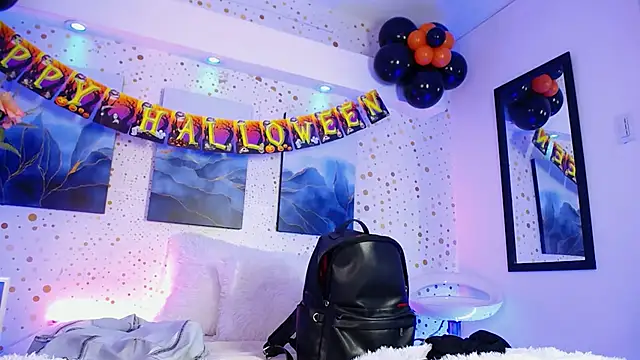 Noah Xitruxx online show from 7, 10, 2025