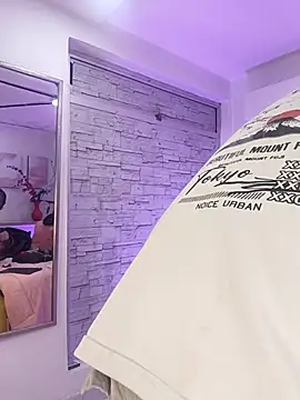 Noah Xitruxx online show from 17, 10, 2025