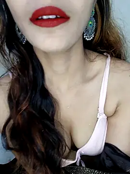 Snapshot of xpihu chatting on 7, 10, 2025 xpihu online show from 7, 10, 2025