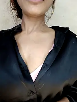 Snapshot of xpihu chatting on 29, 11, 2025 xpihu online show from 29, 11, 2025