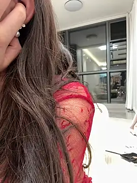 Selenaaaaa- online show from 9, 3, 2025