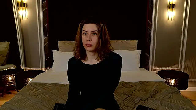 VikkiStorm online show from 19, 3, 2025