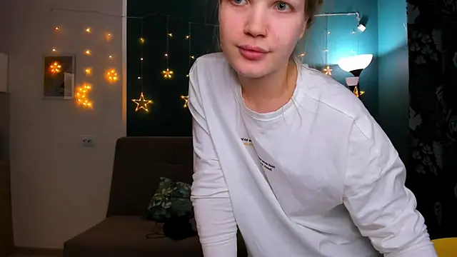 Xloe Queen online show from 25, 2, 2025