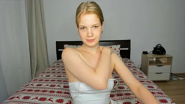 Xloe Queen online show from 3, 6, 2026